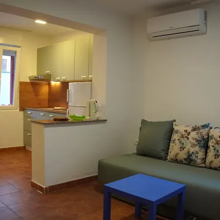 Kovacic-punta * أوماغ